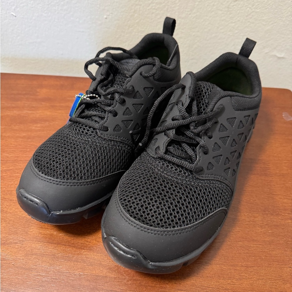 Reebok Men's Black Athletic Shoes